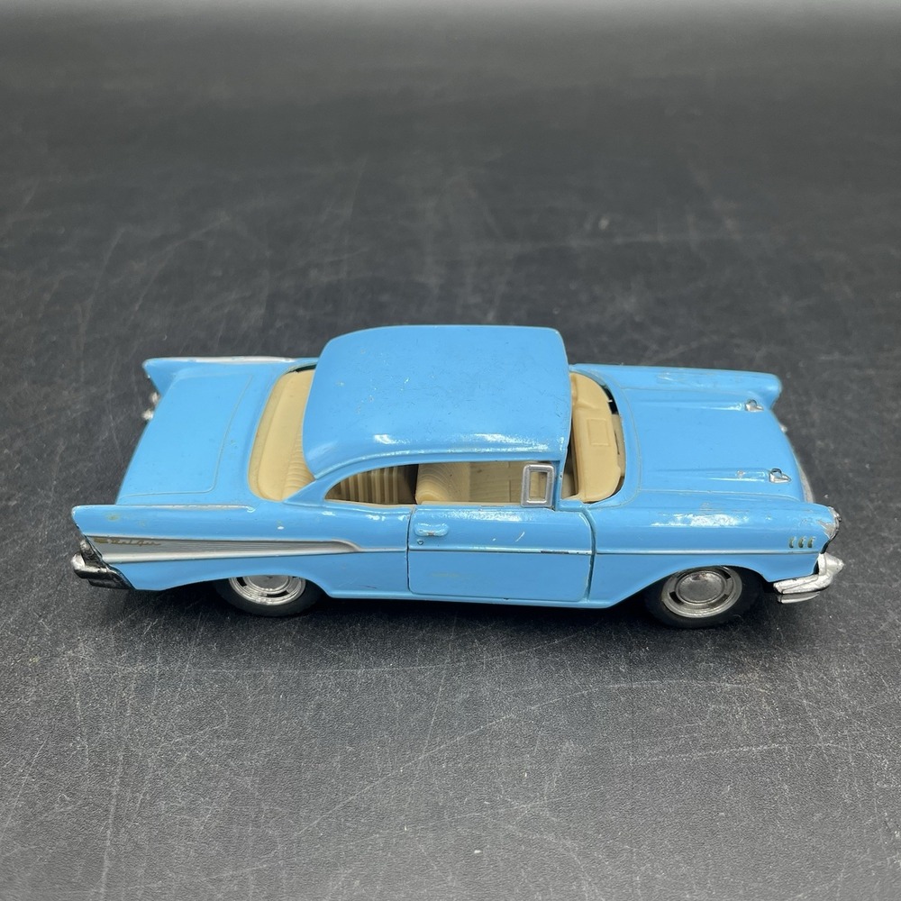 1957 Die Cast Blue Chevy Belair 2 Door Coupe Pullback Toy 1/40 Scale Kinsmart